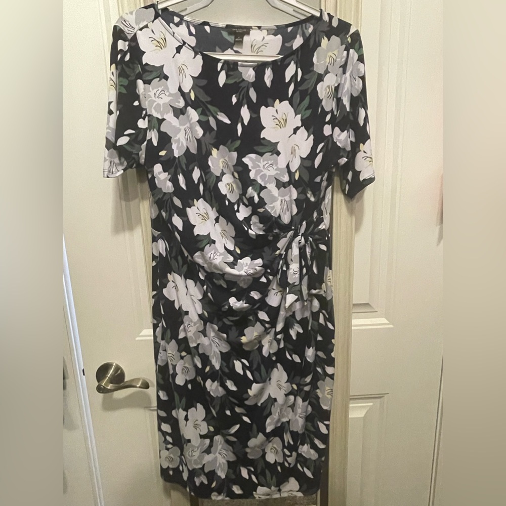 Ann Taylor Factory half sleeve floral dress size L